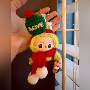 Christmas outfit for mini labubu (pin for love size)